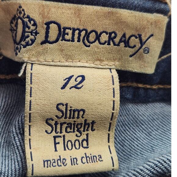 Democracy Jeans Women's 12 Embroidered Flowers Slim Straight Flood Stretch - Picture 6 of 8